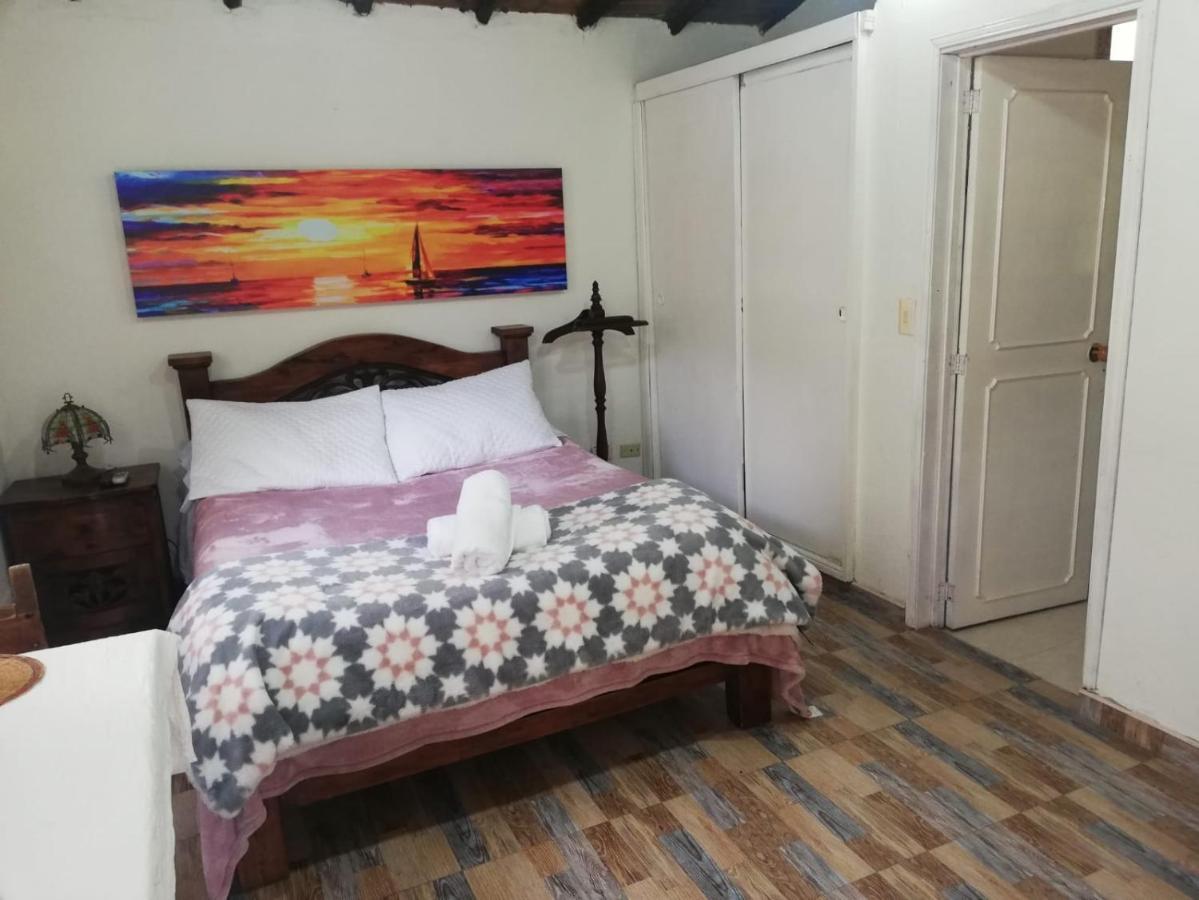 Hotel Y Centro De Convenciones Pueblito De Yerbabuena Paraiso Natural Chía 외부 사진