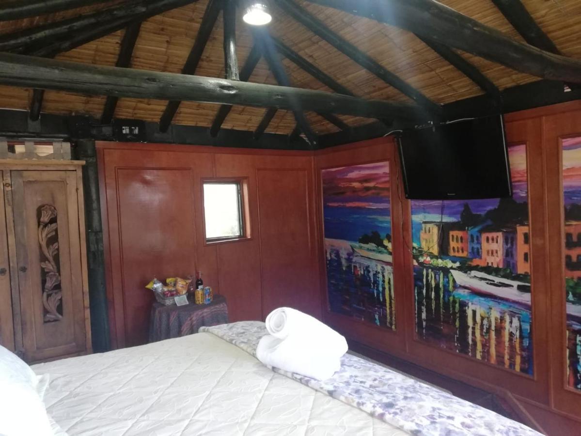 Hotel Y Centro De Convenciones Pueblito De Yerbabuena Paraiso Natural Chía 외부 사진